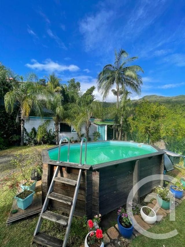 Appartement F2 à louer ST DENIS