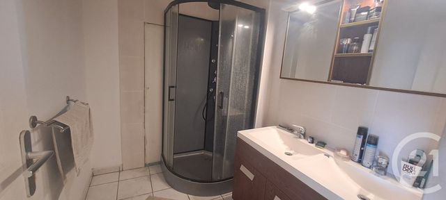 Appartement F4 à louer - 4 pièces - 89.82 m2 - ST DENIS - 974 - REUNION - Century 21 Chaussée Royale