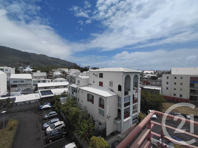 Appartement F2 à louer - 2 pièces - 45.78 m2 - ST DENIS - 974 - REUNION - Century 21 Chaussée Royale