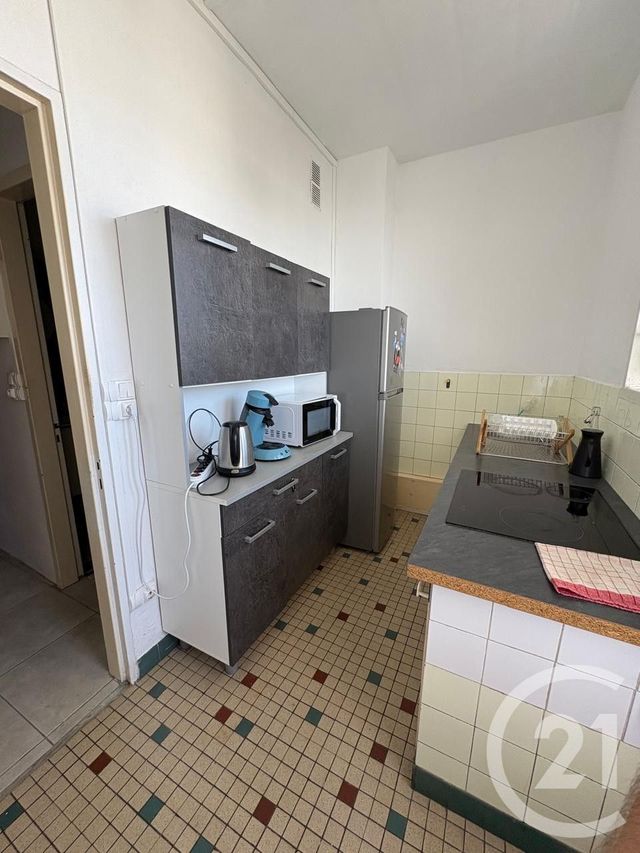 Appartement Studio à louer - 1 pièce - 31.1 m2 - ST DENIS - 974 - REUNION - Century 21 Chaussée Royale