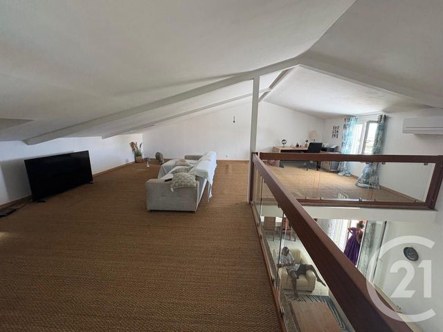 maison à louer - 5 pièces - 164.6 m2 - ST DENIS - 974 - REUNION - Century 21 Chaussée Royale