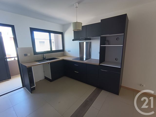 Appartement F3 à louer - 3 pièces - 87.46 m2 - ST LEU - 974 - REUNION - Century 21 Chaussée Royale