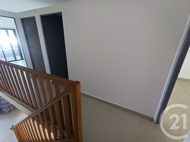 Appartement F3 à louer - 3 pièces - 87.46 m2 - ST LEU - 974 - REUNION - Century 21 Chaussée Royale