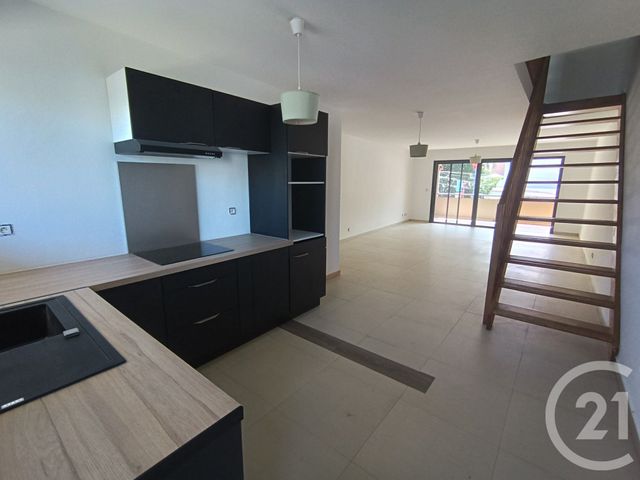 Appartement F3 à louer - 3 pièces - 87.46 m2 - ST LEU - 974 - REUNION - Century 21 Chaussée Royale