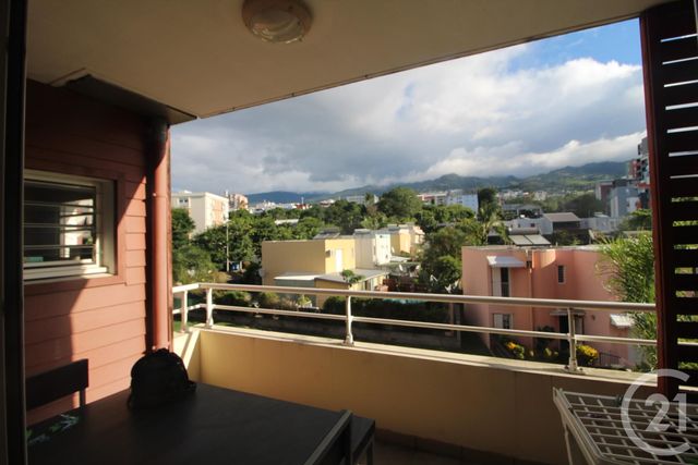 Appartement F2 à louer ST DENIS