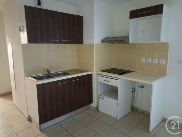 Appartement F3 à louer - 3 pièces - 54.64 m2 - ST DENIS - 974 - REUNION - Century 21 Chaussée Royale