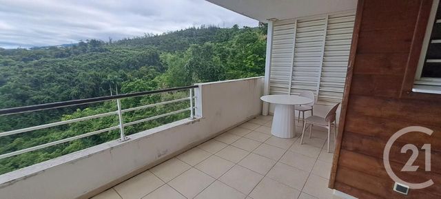 Appartement F1 à louer - 1 pièce - 28.86 m2 - ST DENIS - 974 - REUNION - Century 21 Chaussée Royale