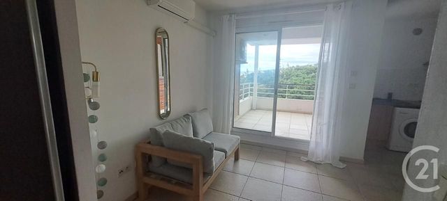 Appartement F1 à louer - 1 pièce - 28.86 m2 - ST DENIS - 974 - REUNION - Century 21 Chaussée Royale