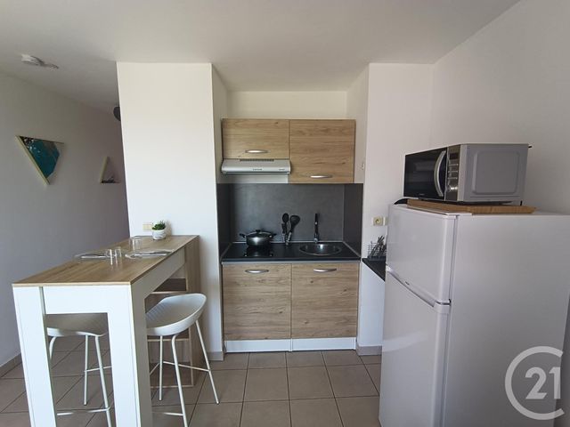 Appartement F1 à louer - 1 pièce - 23.24 m2 - ST DENIS - 974 - REUNION - Century 21 Chaussée Royale