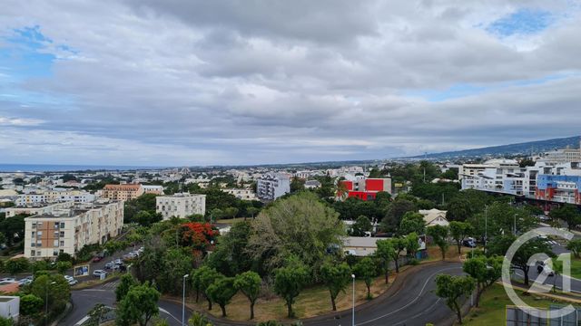Appartement F1 à louer - 1 pièce - 23.24 m2 - ST DENIS - 974 - REUNION - Century 21 Chaussée Royale