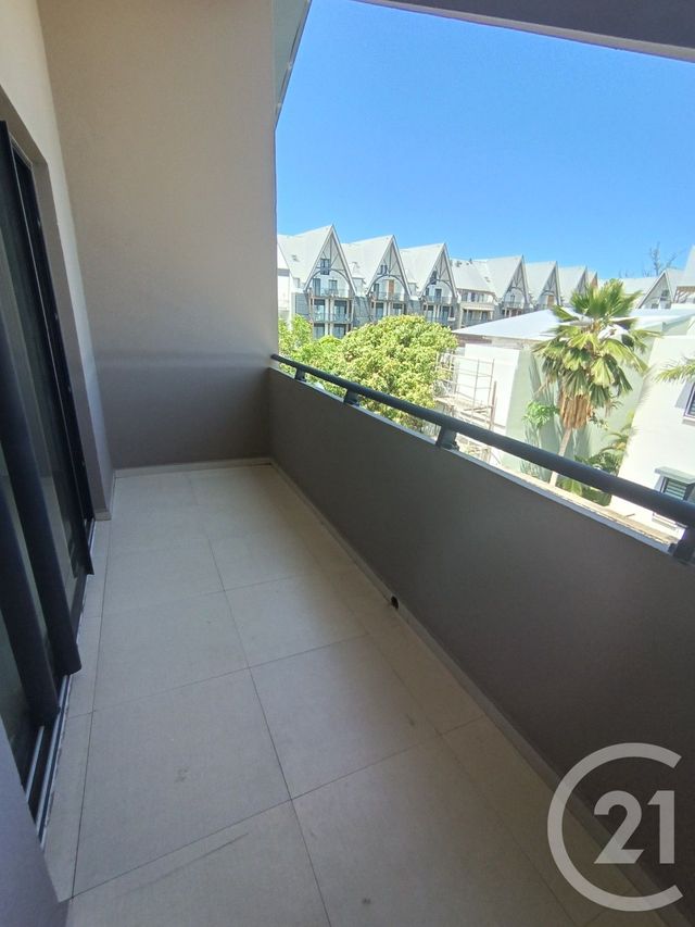 Appartement F3 à louer - 3 pièces - 98.0 m2 - ST LEU - 974 - REUNION - Century 21 Chaussée Royale