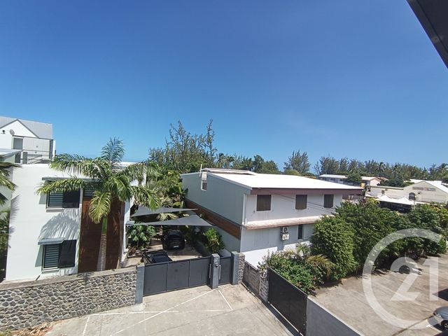 Appartement F3 à louer - 3 pièces - 98.0 m2 - ST LEU - 974 - REUNION - Century 21 Chaussée Royale