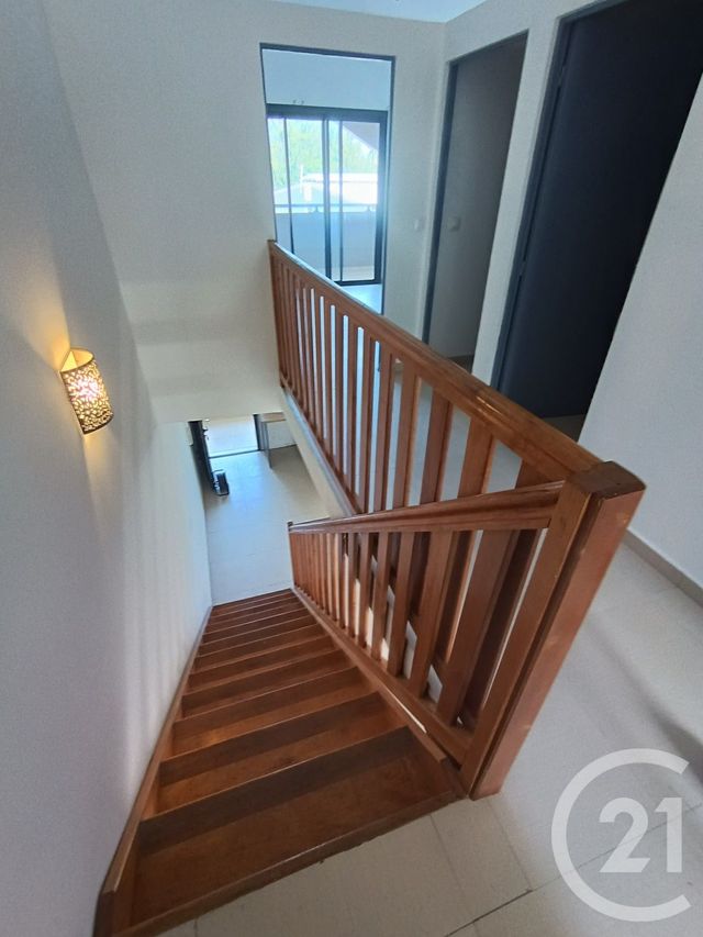 Appartement F3 à louer - 3 pièces - 98.0 m2 - ST LEU - 974 - REUNION - Century 21 Chaussée Royale