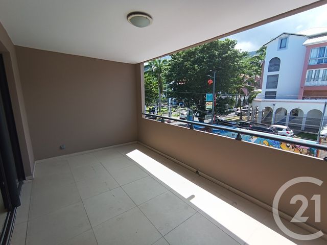 Appartement F3 à louer ST LEU