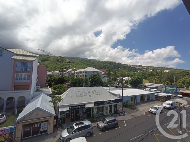 Appartement F3 à louer - 3 pièces - 85.94 m2 - ST LEU - 974 - REUNION - Century 21 Chaussée Royale