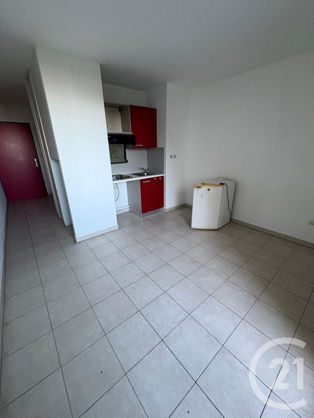 Appartement F1 à louer - 1 pièce - 20.3 m2 - ST DENIS - 974 - REUNION - Century 21 Chaussée Royale
