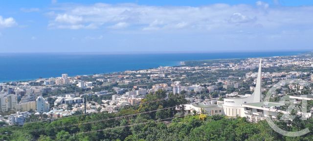 Appartement Studio à louer - 1 pièce - 26.0 m2 - ST DENIS - 974 - REUNION - Century 21 Chaussée Royale