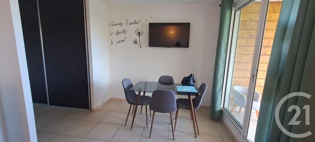 Appartement Studio à louer - 1 pièce - 26.0 m2 - ST DENIS - 974 - REUNION - Century 21 Chaussée Royale