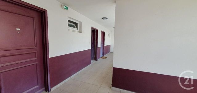 Appartement Studio à louer - 1 pièce - 23.99 m2 - ST DENIS - 974 - REUNION - Century 21 Chaussée Royale