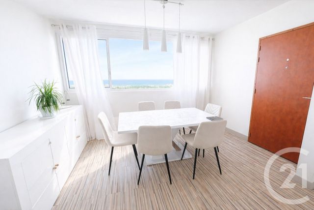 Appartement T3 à louer - 3 pièces - 69.0 m2 - ST DENIS - 974 - REUNION - Century 21 Chaussée Royale