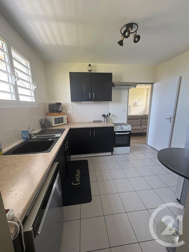 Appartement T3 à louer - 3 pièces - 69.0 m2 - ST DENIS - 974 - REUNION - Century 21 Chaussée Royale