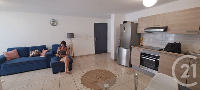 Appartement F3 à louer - 3 pièces - 54.1 m2 - ST DENIS - 974 - REUNION - Century 21 Chaussée Royale