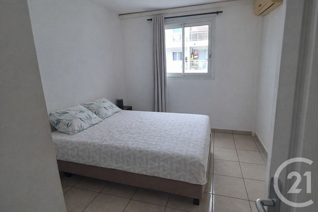 Appartement F3 à louer - 3 pièces - 54.1 m2 - ST DENIS - 974 - REUNION - Century 21 Chaussée Royale