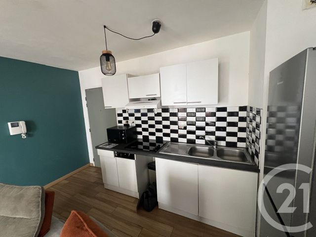 Appartement F2 à louer - 2 pièces - 40.63 m2 - ST DENIS - 974 - REUNION - Century 21 Chaussée Royale