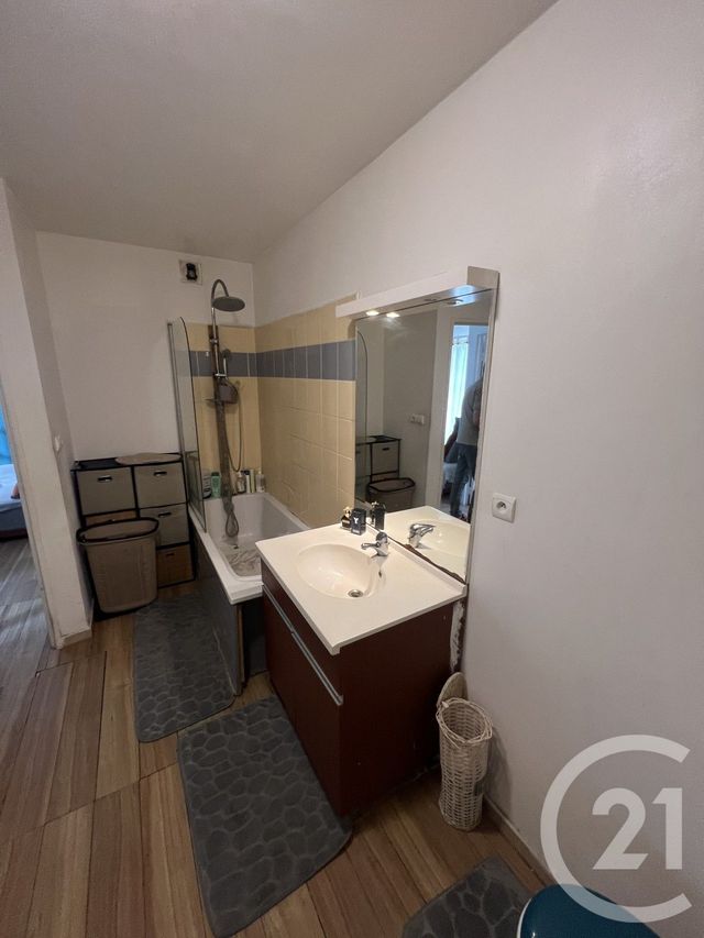 Appartement F2 à louer - 2 pièces - 40.63 m2 - ST DENIS - 974 - REUNION - Century 21 Chaussée Royale