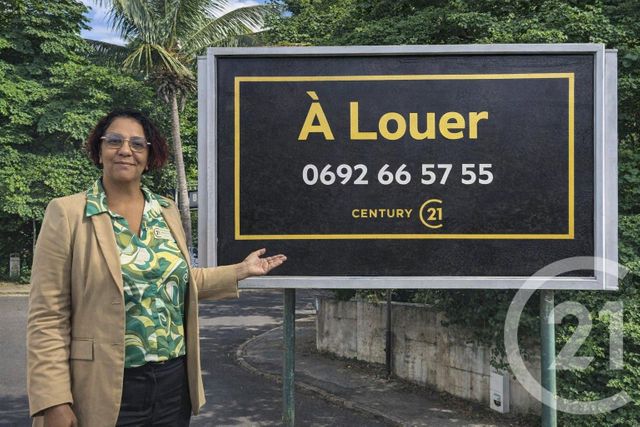 Appartement F4 à louer - 4 pièces - 64.77 m2 - ST DENIS - 974 - REUNION - Century 21 Chaussée Royale