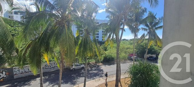 Appartement F4 à louer - 4 pièces - 64.77 m2 - ST DENIS - 974 - REUNION - Century 21 Chaussée Royale