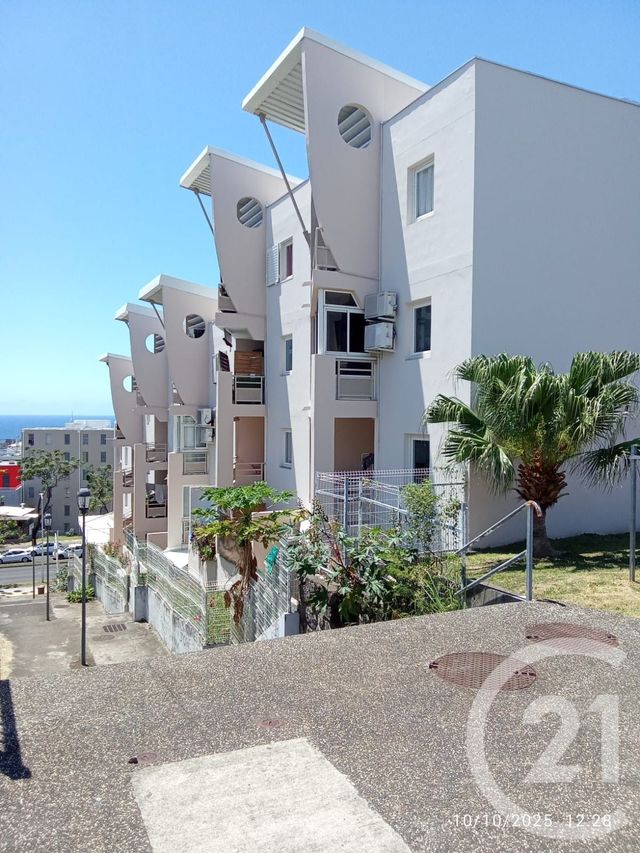Appartement F3 bis à louer - 4 pièces - 60.53 m2 - ST DENIS - 974 - REUNION - Century 21 Chaussée Royale