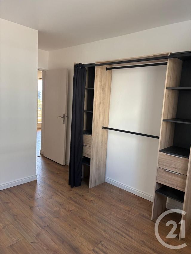 Appartement F3 bis à louer - 4 pièces - 60.53 m2 - ST DENIS - 974 - REUNION - Century 21 Chaussée Royale