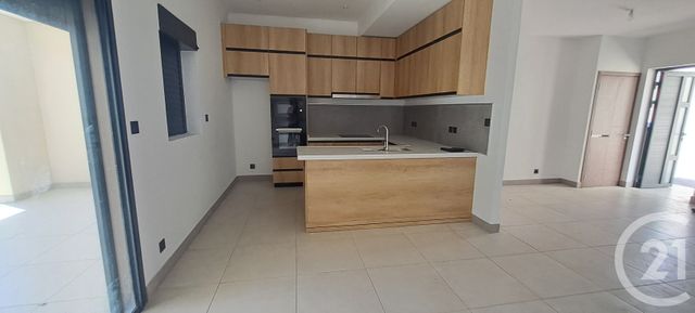 maison à louer - 4 pièces - 111.53 m2 - STE SUZANNE - 974 - REUNION - Century 21 Chaussée Royale