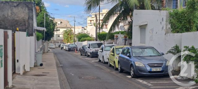 Appartement F3 à louer - 3 pièces - 58.11 m2 - ST DENIS - 974 - REUNION - Century 21 Chaussée Royale