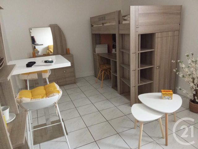 Appartement Studio à louer - 1 pièce - 23.4 m2 - ST DENIS - 974 - REUNION - Century 21 Chaussée Royale