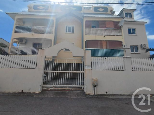 Appartement F2 à louer ST DENIS