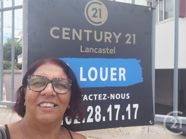Appartement F2 à louer - 2 pièces - 36.07 m2 - ST DENIS - 974 - REUNION - Century 21 Chaussée Royale