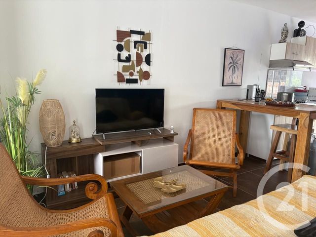 maison à louer - 3 pièces - 75.0 m2 - STE SUZANNE - 974 - REUNION - Century 21 Chaussée Royale