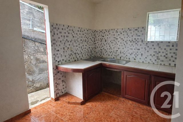 maison à louer - 3 pièces - 60.07 m2 - STE MARIE - 974 - REUNION - Century 21 Chaussée Royale