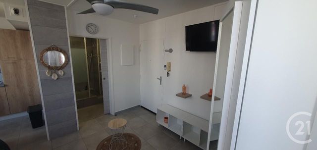 Appartement Studio à louer - 1 pièce - 23.48 m2 - ST DENIS - 974 - REUNION - Century 21 Chaussée Royale