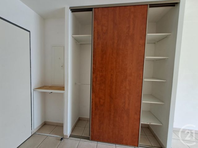 Appartement Studio à louer - 1 pièce - 25.54 m2 - ST DENIS - 974 - REUNION - Century 21 Chaussée Royale