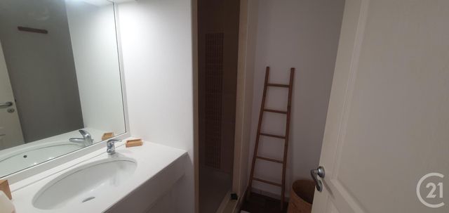 Appartement F2 à louer - 2 pièces - 38.68 m2 - ST DENIS - 974 - REUNION - Century 21 Chaussée Royale