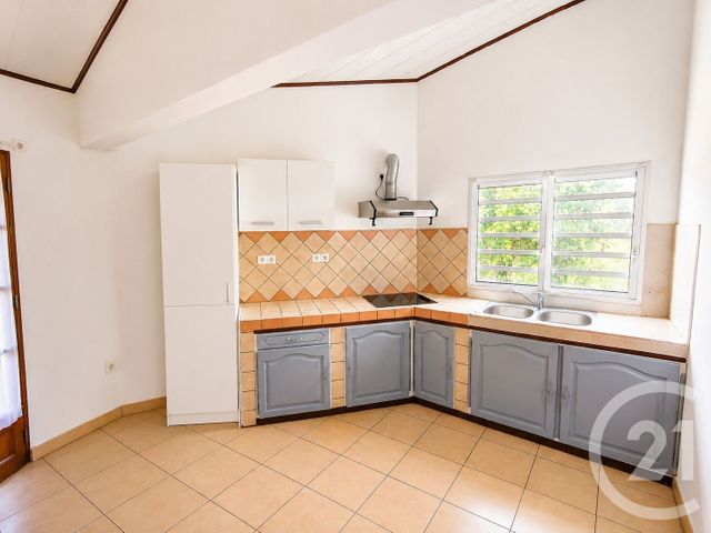 maison à louer - 3 pièces - 55.55 m2 - ST PAUL - 974 - REUNION - Century 21 Chaussée Royale