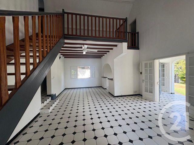 maison à louer - 5 pièces - 125.0 m2 - ST DENIS - 974 - REUNION - Century 21 Chaussée Royale