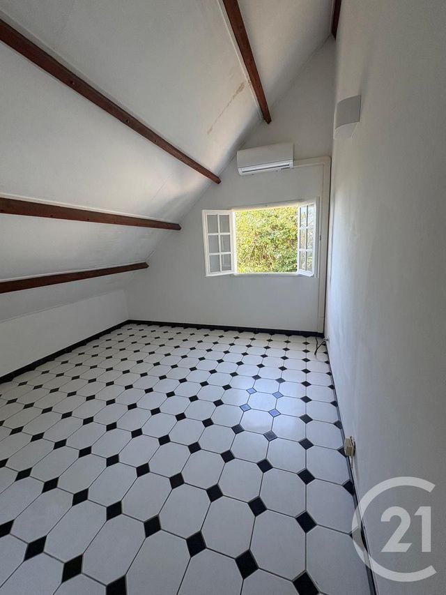 maison à louer - 5 pièces - 125.0 m2 - ST DENIS - 974 - REUNION - Century 21 Chaussée Royale