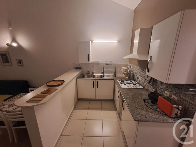 Appartement F2 à louer - 2 pièces - 44.43 m2 - STE SUZANNE - 974 - REUNION - Century 21 Chaussée Royale